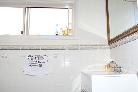 Property photo of 2/205 Bourke Street Glen Innes NSW 2370