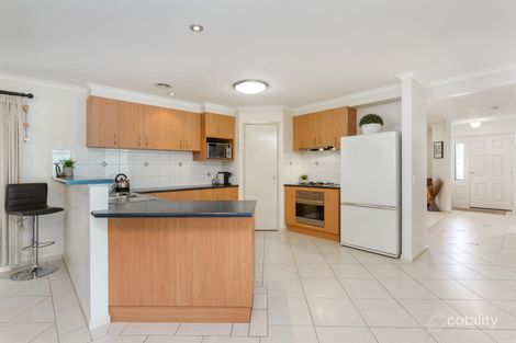 Property photo of 27 Parkway Drive Strathfieldsaye VIC 3551