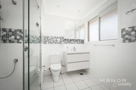 Property photo of 112 Merindah Road Baulkham Hills NSW 2153