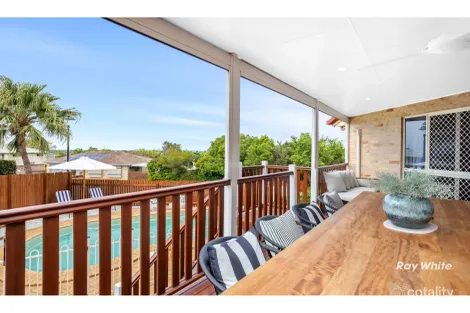 Property photo of 10 Loch Ness Outlook Taranganba QLD 4703