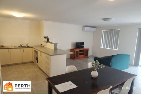 8/11 Redmond Rd, Gosnells, WA 6110