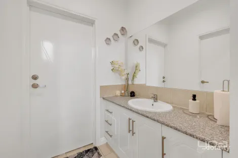 Property photo of 99 Hemsley Promenade Point Cook VIC 3030