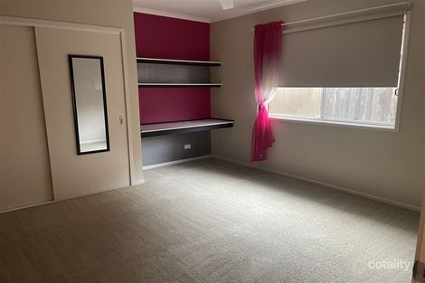 Property photo of 5 Angelique Street Berwick VIC 3806