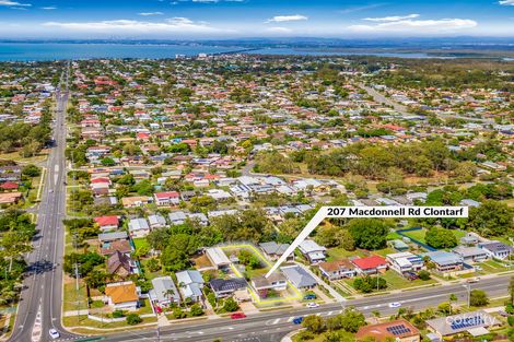 Property photo of 207 Macdonnell Road Clontarf QLD 4019