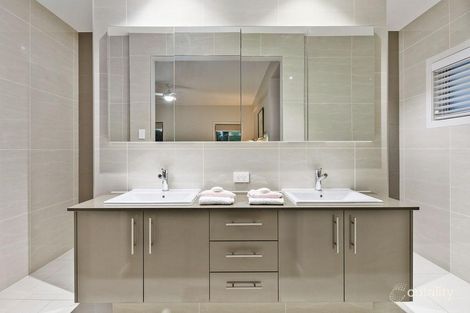 Property photo of 54 Main Road Wellington Point QLD 4160