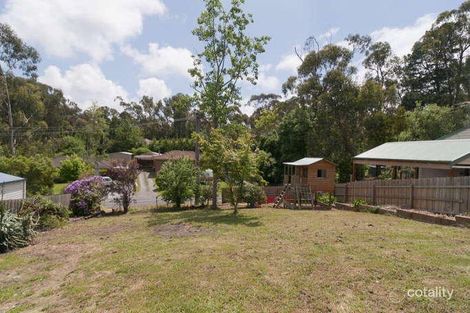 Property photo of 12 Valley Road Seville VIC 3139