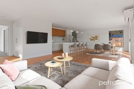 2/15 Integrity Way, Orford, TAS 7190