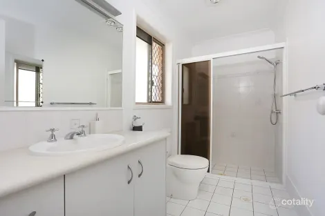 Property photo of 5 Conadilly Court Carrara QLD 4211