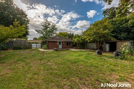 56 Pembroke Rd, Mooroolbark, VIC 3138