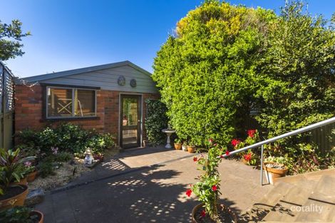 Property photo of 41 Bruce Street Cooks Hill NSW 2300