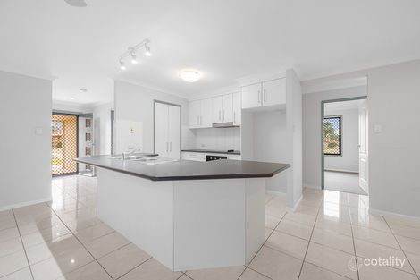 Property photo of 9 Kerry Court New Auckland QLD 4680