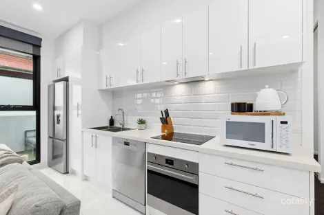 Property photo of 1A/8-10 McLarty Place Geelong VIC 3220
