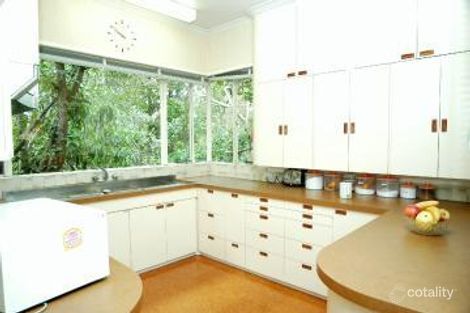 Property photo of 4 Wirreanda Court Blackburn VIC 3130