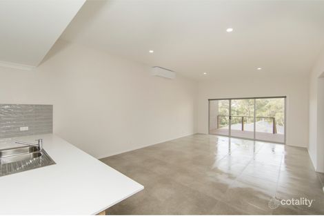 Property photo of 2/8 Turnberry Close Fletcher NSW 2287