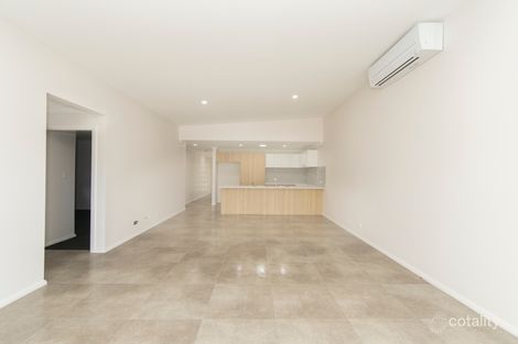 Property photo of 2/8 Turnberry Close Fletcher NSW 2287