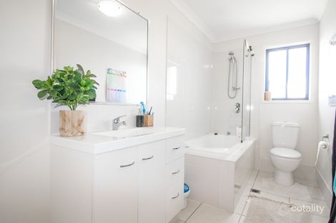 Property photo of 27 Eagle Heights Zilzie QLD 4710
