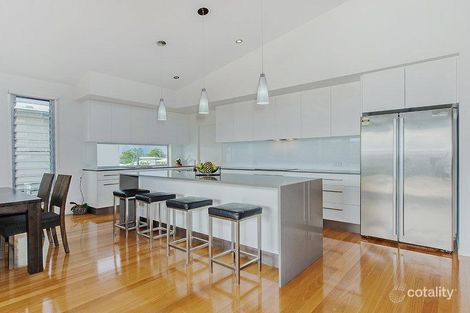 Property photo of 2 Tea Tree Grove Peregian Springs QLD 4573