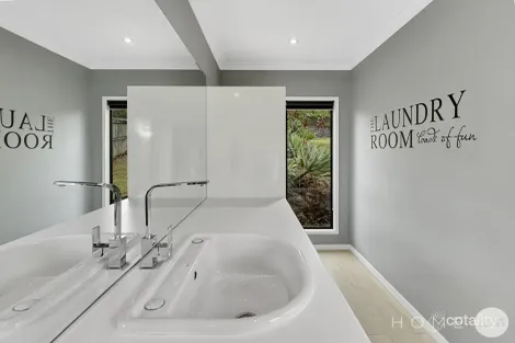 Property photo of 34 Patrick King Drive Burnside QLD 4560