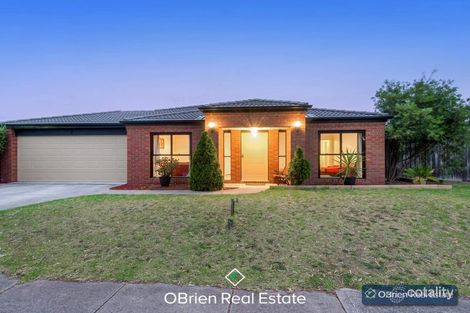 Property photo of 15 Fairways Boulevard Cranbourne North VIC 3977