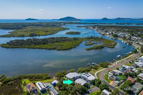 4/2 Port Stephens St, Tea Gardens, NSW 2324