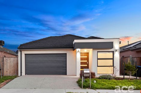 Property photo of 28 Simonson Way Williams Landing VIC 3027