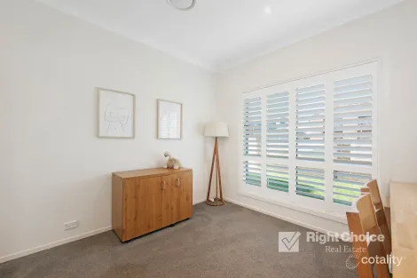 Property photo of 19B Osborne Parade Warilla NSW 2528