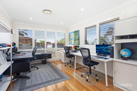 Property photo of 26 Walsh Close Illawong NSW 2234