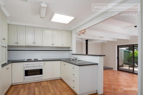 Property photo of 15 Loth Street Ashmont NSW 2650