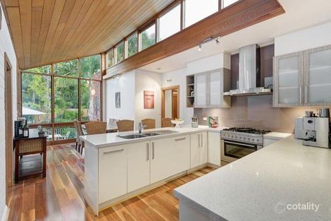 Property photo of 6 Lister Street Kew East VIC 3102