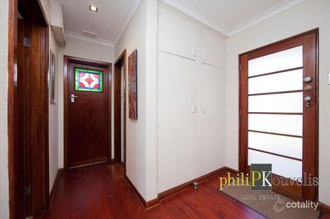 Property photo of 5 Arinya Street Narrabundah ACT 2604
