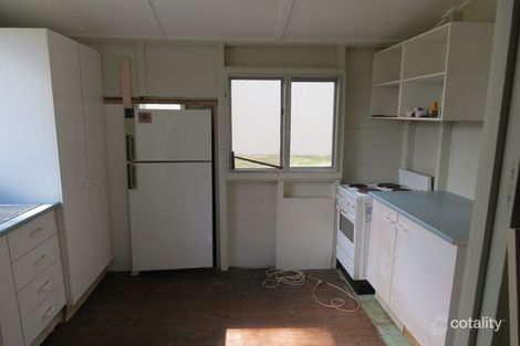 Property photo of 2 Cedar Avenue Esk QLD 4312