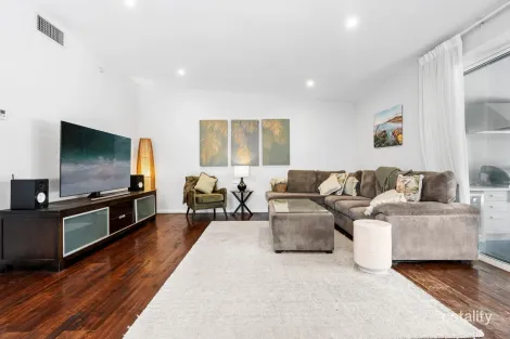 Property photo of 10 Sirius Street St Huberts Island NSW 2257