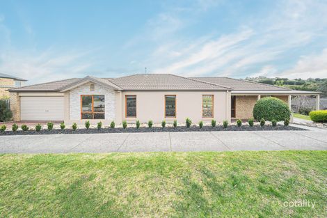 9 FANTAIL WAY, BERWICK, VIC 3806