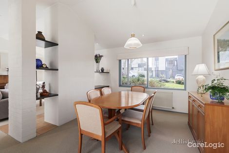 Property photo of 10 Henry Street Doncaster VIC 3108