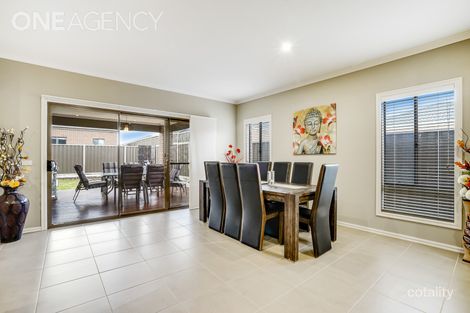 Property photo of 49 Greenleaf Circuit Tarneit VIC 3029