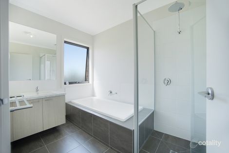 68 Swanston St, Terang, VIC 3264