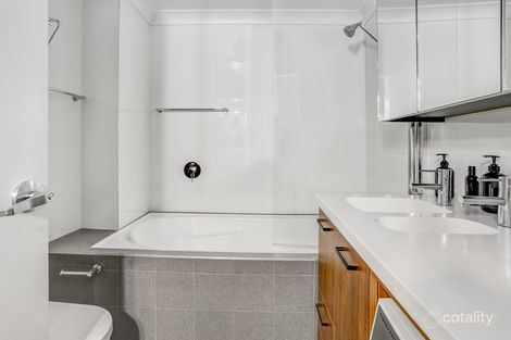 Property photo of 7/26-28 Lower Fort Street Dawes Point NSW 2000