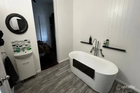 Property photo of 41 Abbotsford Street Toogoolawah QLD 4313