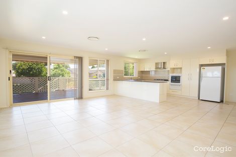 Property photo of 2 Sandalwood Avenue Fletcher NSW 2287