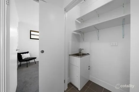 Property photo of 25 Masterdale Court St Clair SA 5011