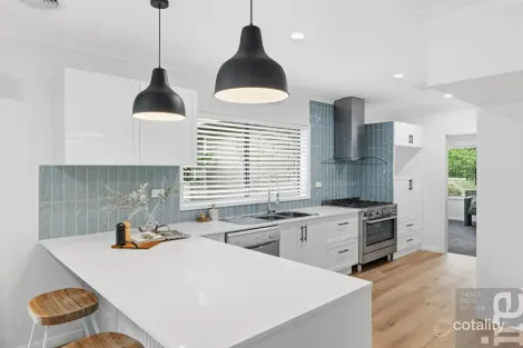 Property photo of 2 Sunset Drive Wangaratta VIC 3677