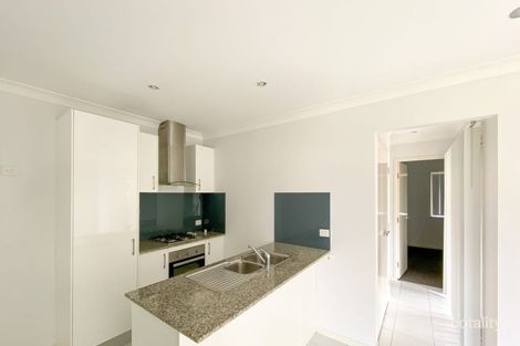 Property photo of 2/11 Thistle Street Upper Caboolture QLD 4510