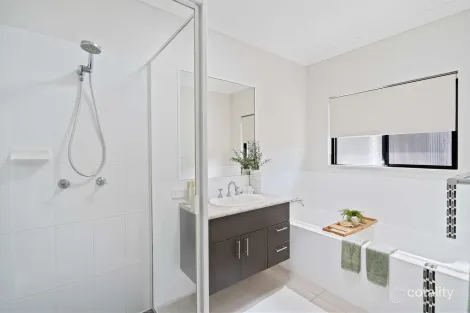 Property photo of 21 Hatch Close Trinity Beach QLD 4879