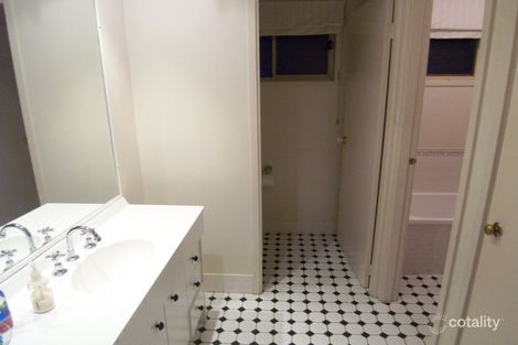 Property photo of 11 Beverly Close Goulburn NSW 2580