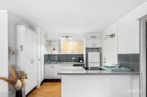 Property photo of 6/23 Quinton Street Kangaroo Point QLD 4169