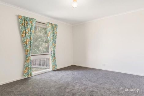 Property photo of 12 Royalden Close Boronia VIC 3155