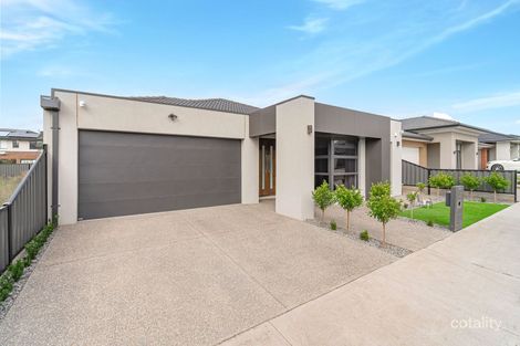 Property photo of 29 Banjolina Circuit Craigieburn VIC 3064