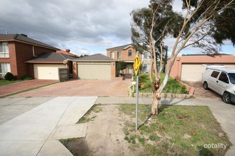 8 Quail Way, Rowville, VIC 3178