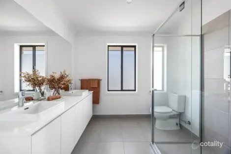 Property photo of 67 Bushranger Drive Sunbury VIC 3429