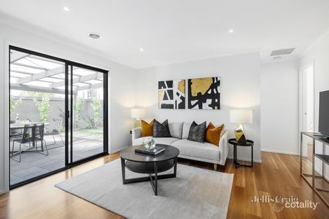 Property photo of 2/19 Station Avenue McKinnon VIC 3204